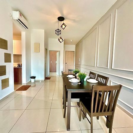 Seasons Luxury Apartment By Jk Home Johor Bahru Extérieur photo